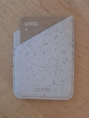 Pela Card Wallet